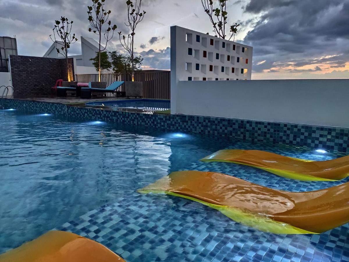 Condo 2-10 Imperio Professional Suite Alor Setar Kültér fotó